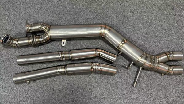 G80 Midpipe Titanium